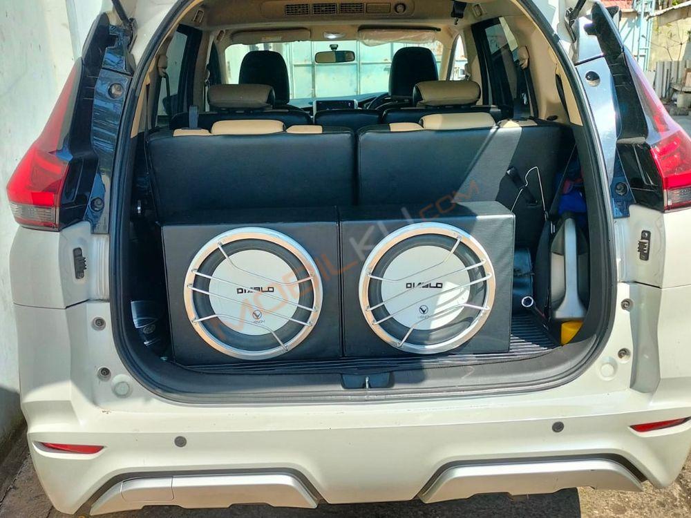 Mobil Nissan Livina 2019