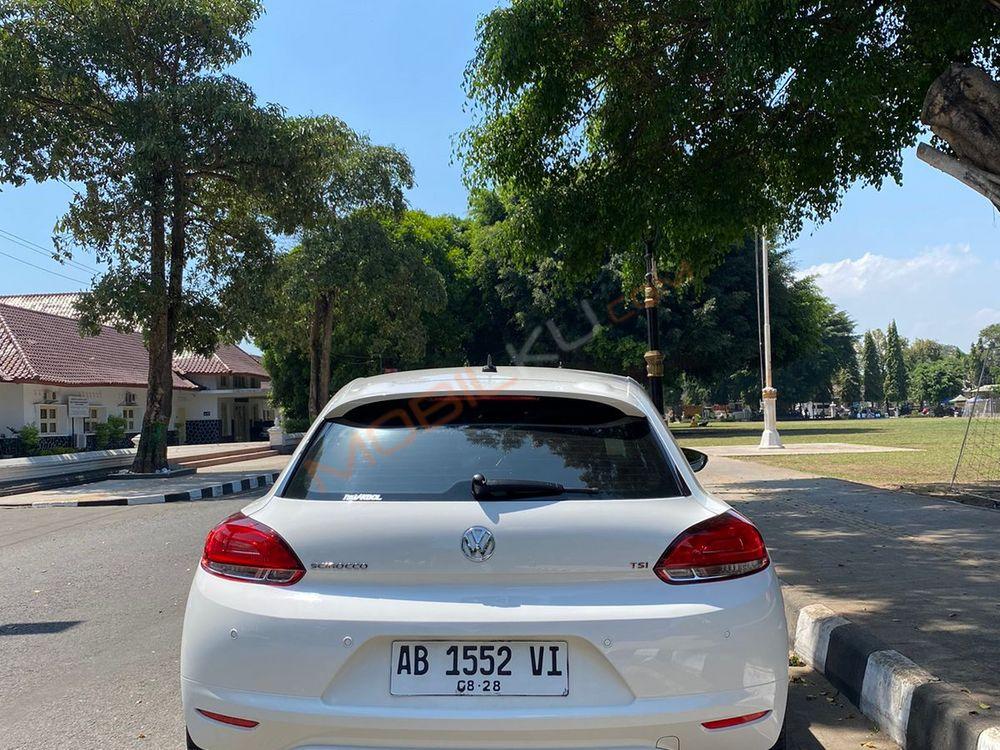 Mobil Volkswagen Scirocco 2013