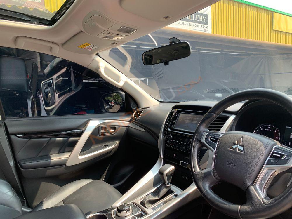 Mobil Mitsubishi Pajero Sport 2017