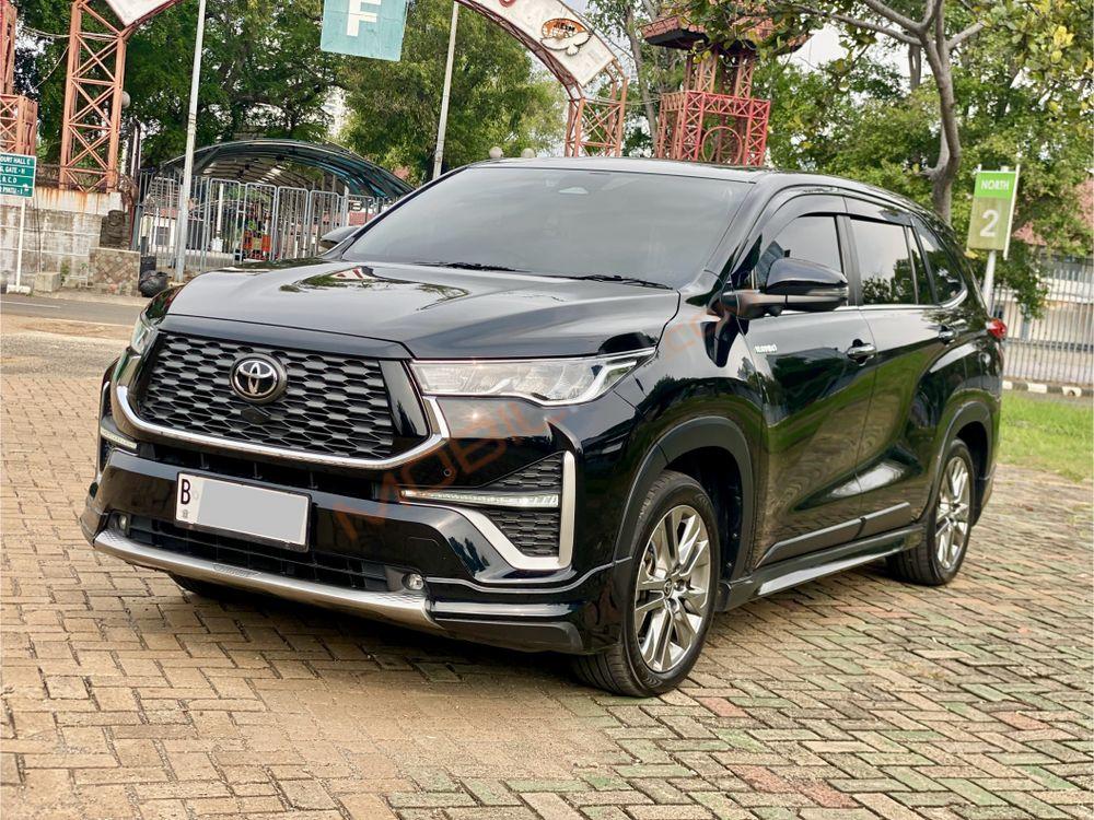 Mobil Toyota Kijang Innova Zenix 2023