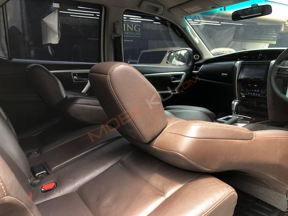 Mobil Toyota Fortuner 2017