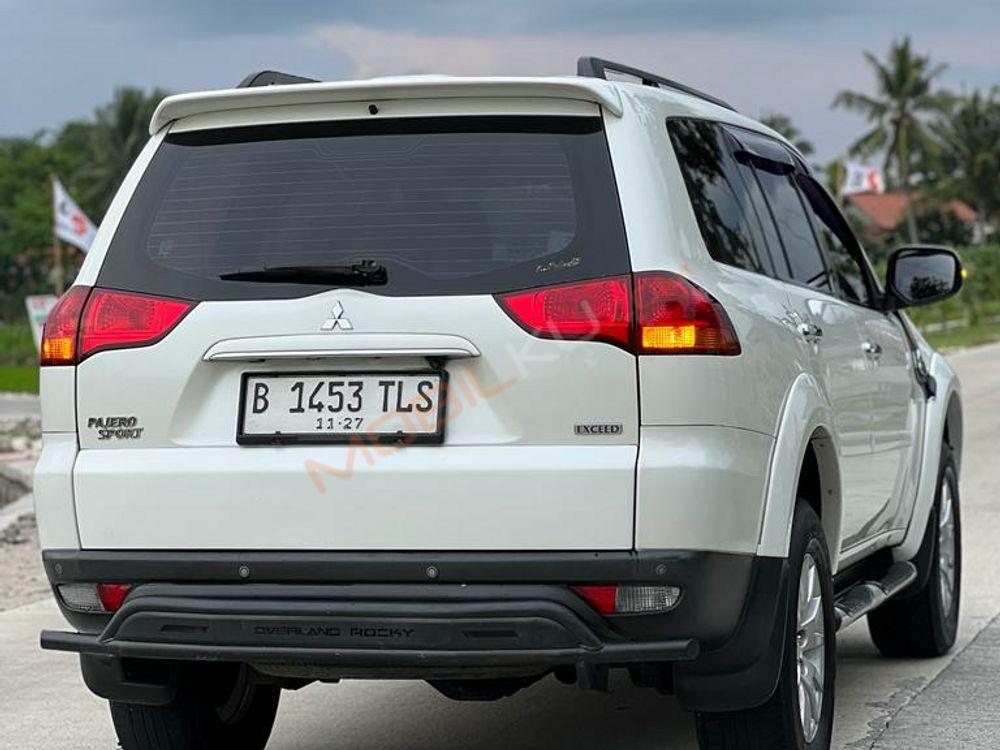 Mobil Mitsubishi Pajero Sport 2012