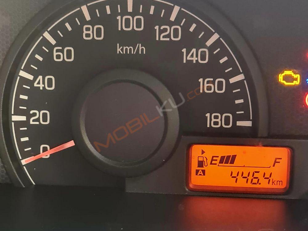 Mobil Suzuki Carry 2024