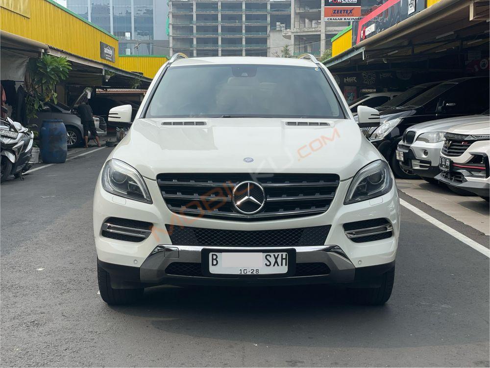 Mobil Mercedes-Benz ML 2013