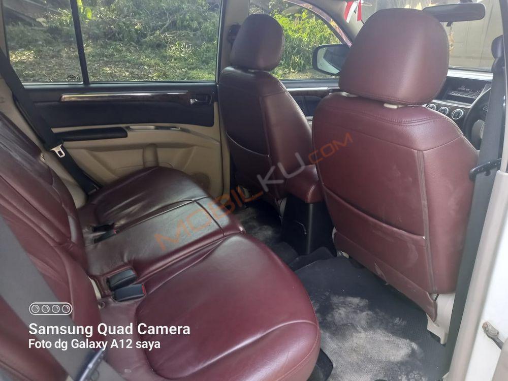 Mobil Mitsubishi Pajero Sport 2012