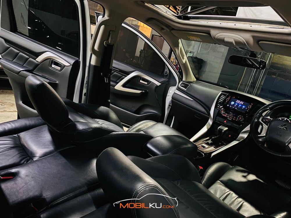 Mobil Mitsubishi Pajero Sport 2017