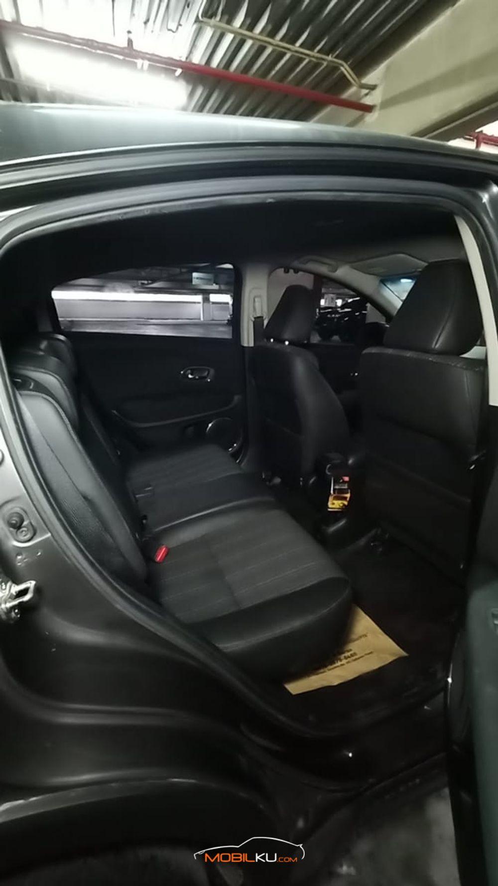 Mobil Honda HR-V 2018