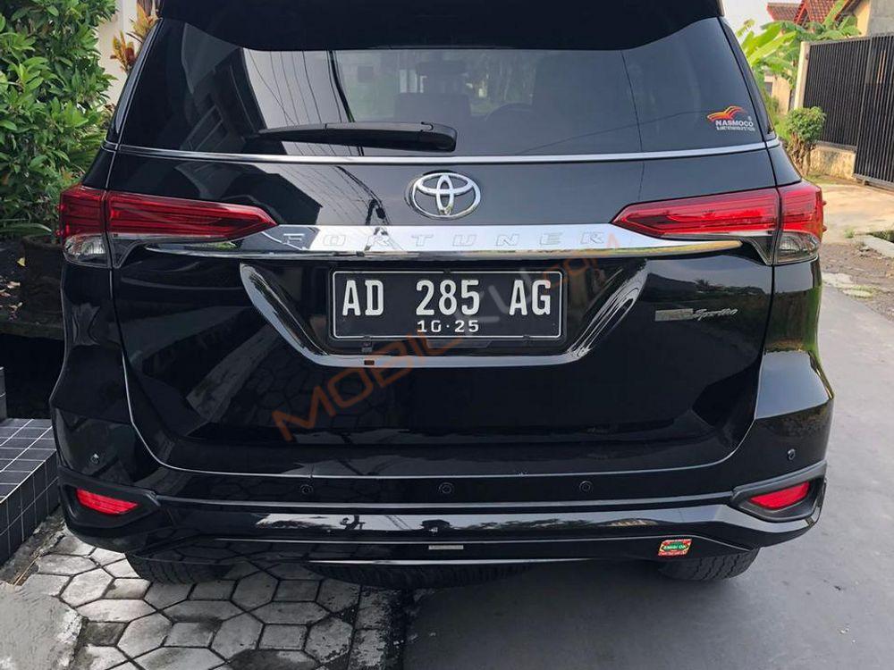 Mobil Toyota Fortuner 2020