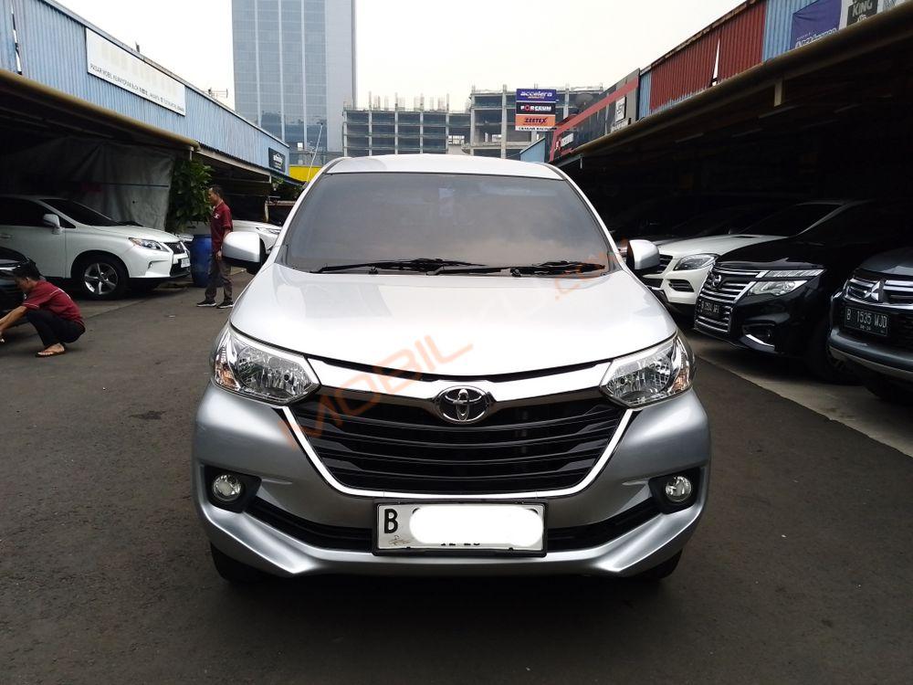 Mobil Toyota Avanza 2018