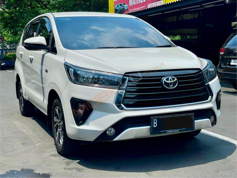 Mobil Toyota Kijang Innova 2021