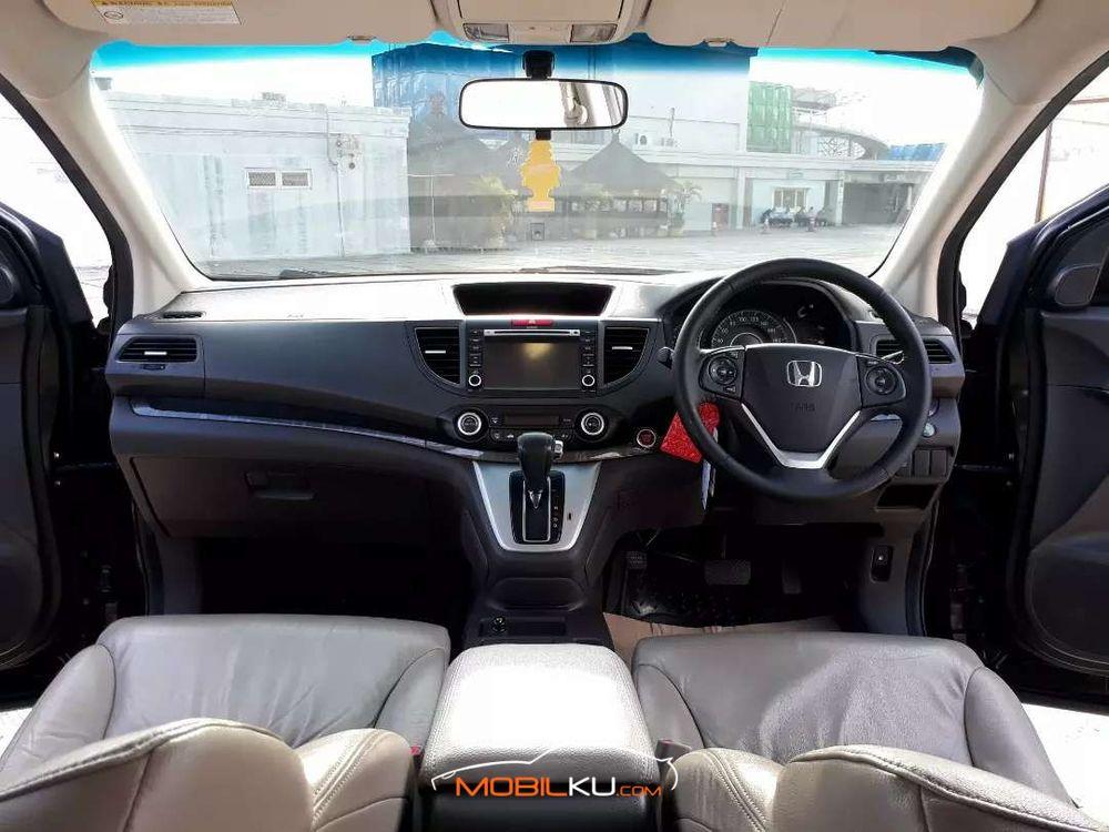 Mobil Honda CR-V 2012