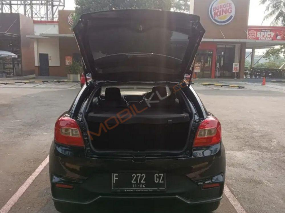 Mobil Suzuki Baleno 2019