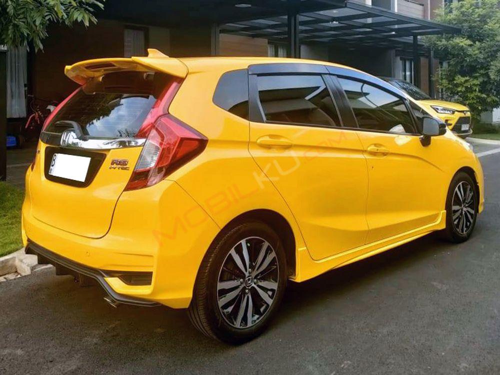 Mobil Honda Jazz 2019