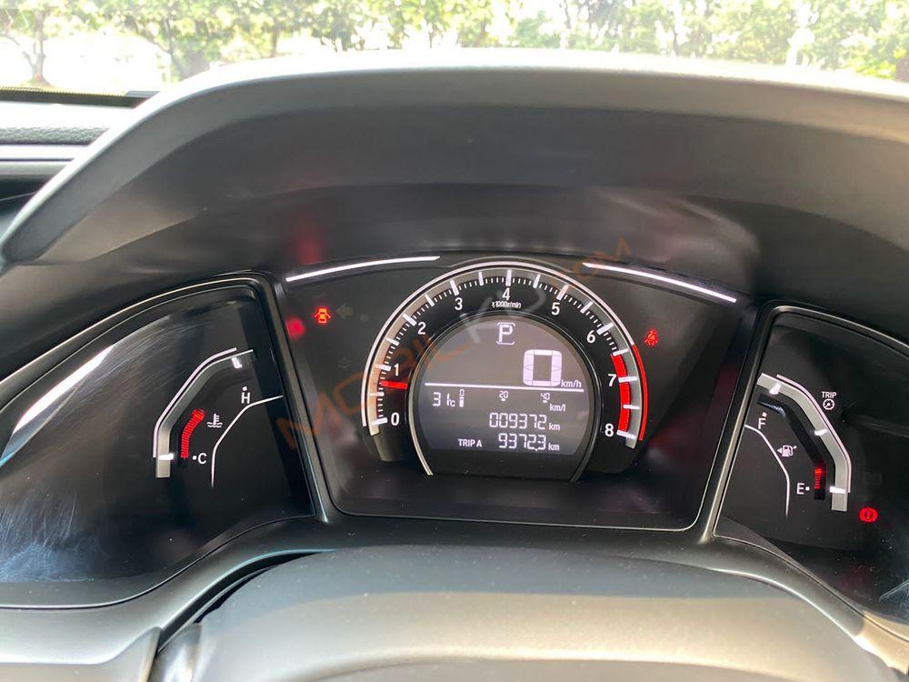 Mobil Honda Civic Hatchback 2021