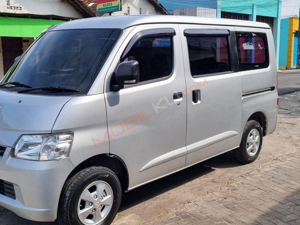 Mobil Daihatsu Gran Max 2019