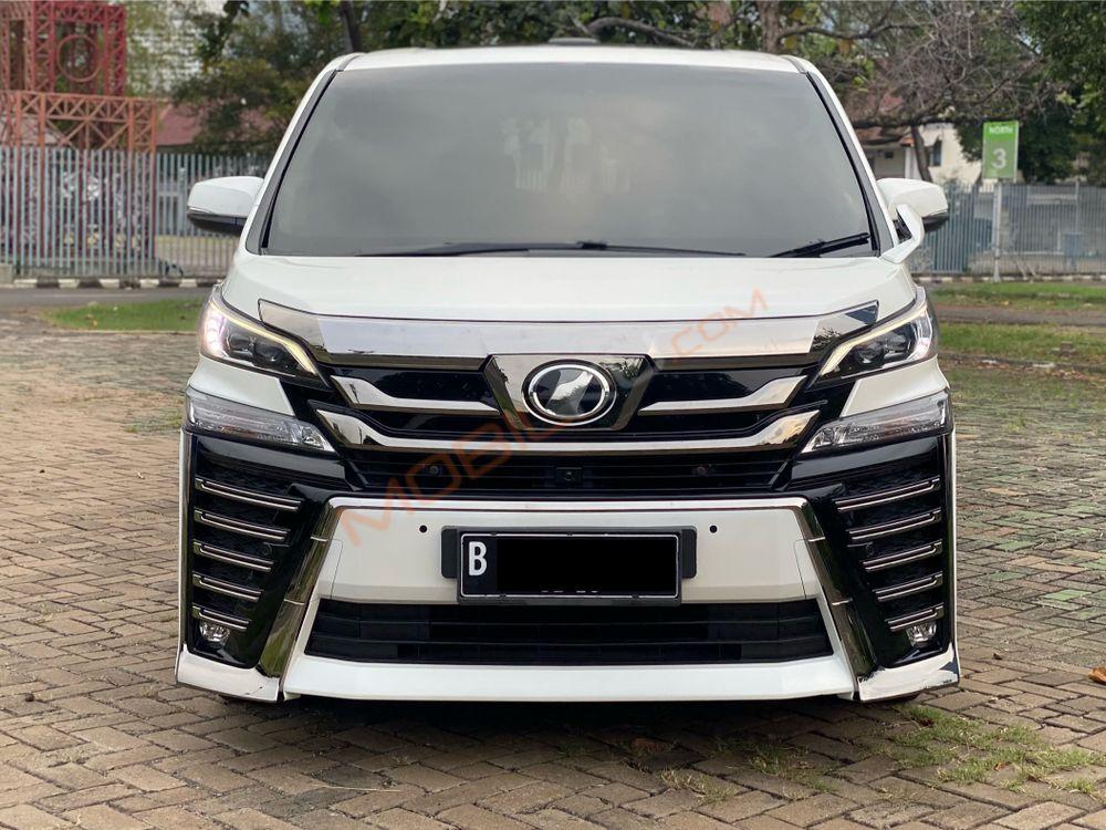 Mobil Toyota Vellfire 2015