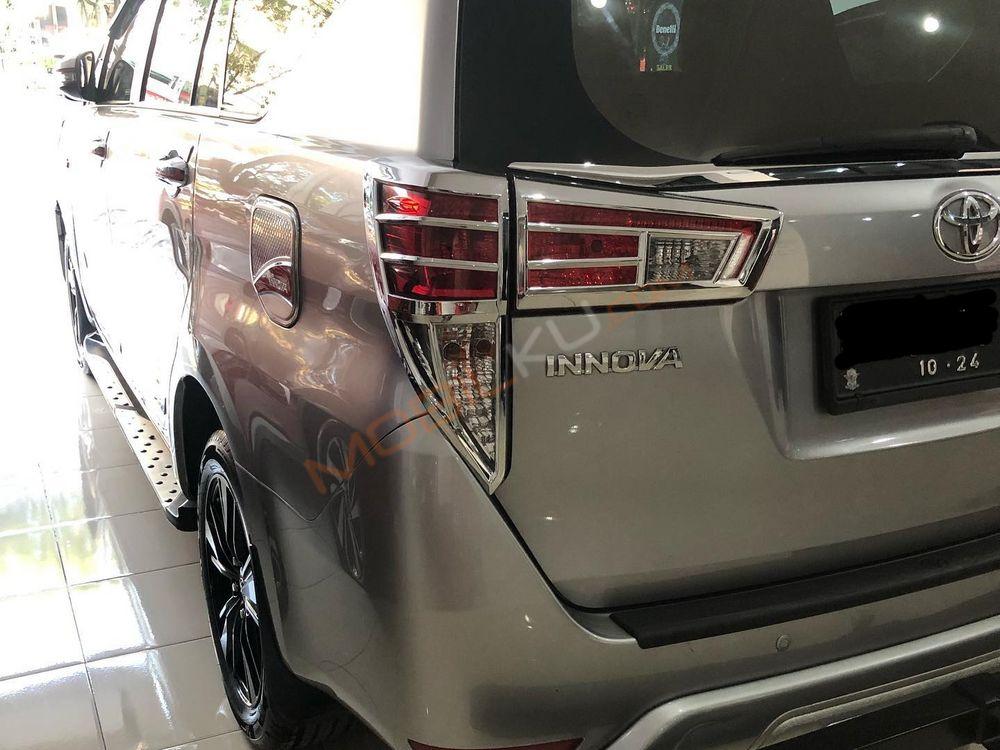 Mobil Toyota Kijang Innova 2019