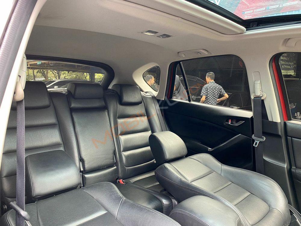 Mobil Mazda CX-5 2015