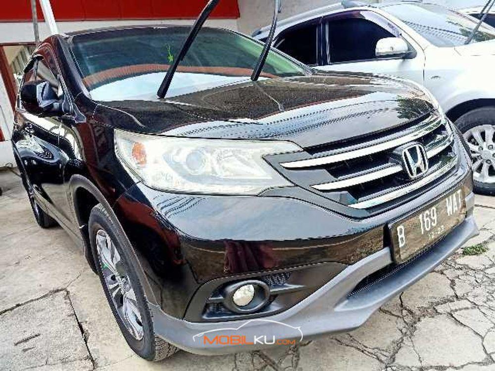 Mobil Honda CR-V 2013