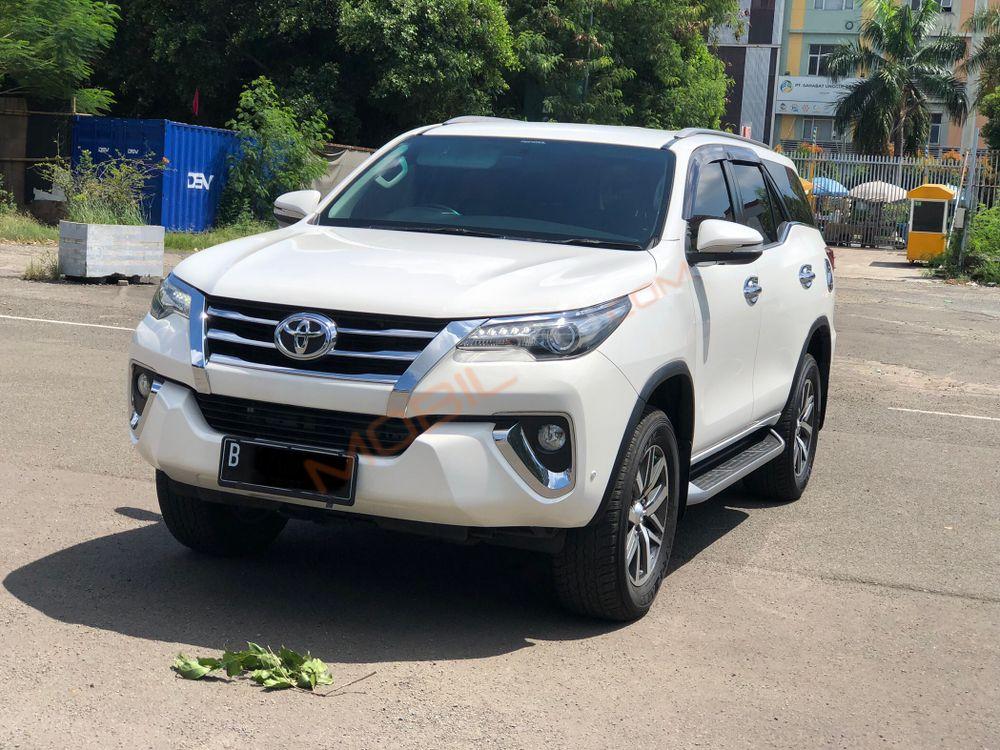 Mobil Toyota Fortuner 2017