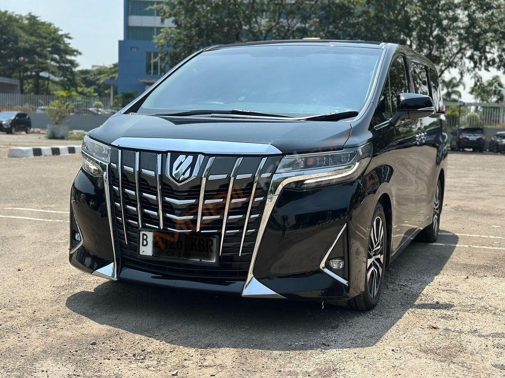Mobil Toyota Alphard 2019