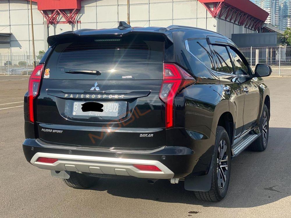 Mobil Mitsubishi Pajero Sport 2022