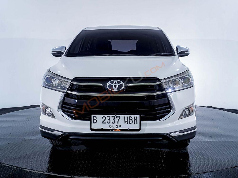 Mobil Toyota Kijang Innova 2017