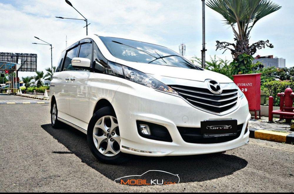 Mobil Mazda Biante 2017