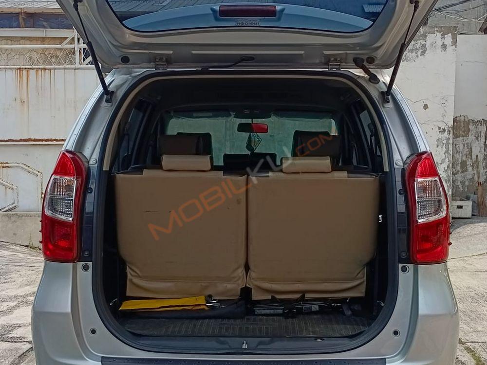Mobil Toyota Avanza 2018