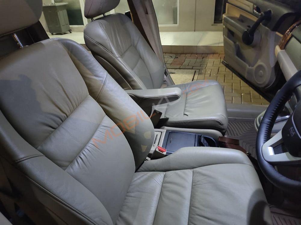 Mobil Honda HR-V 2011