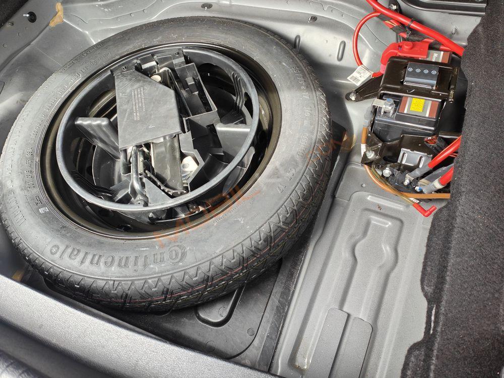 Mobil Mercedes-Benz E-Class 2016