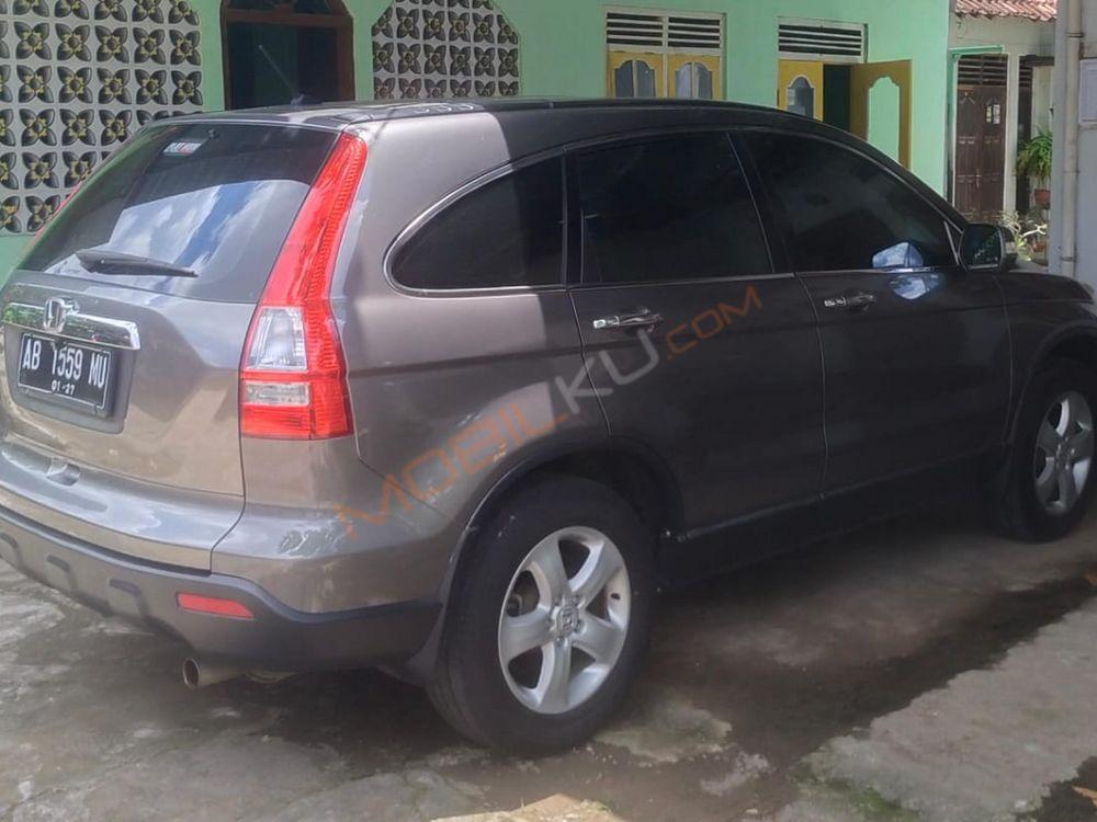 Mobil Honda CR-V 2009