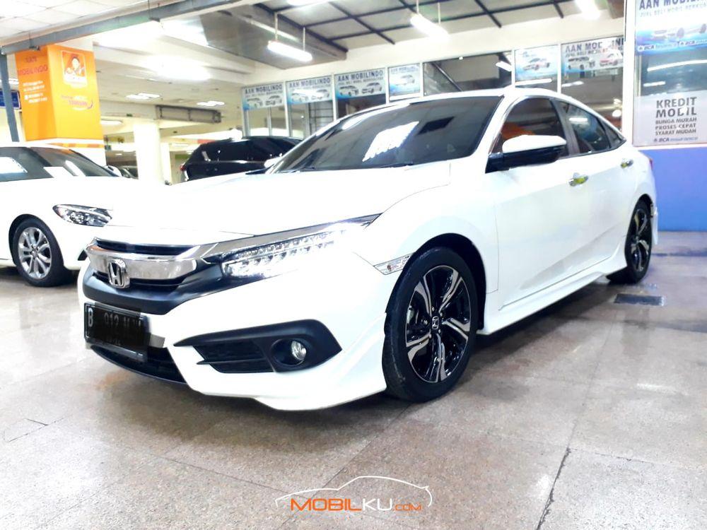 Mobil Honda Civic Sedan 2018