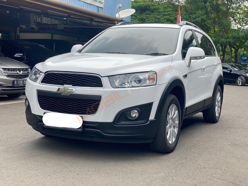Mobil Chevrolet Captiva 2015