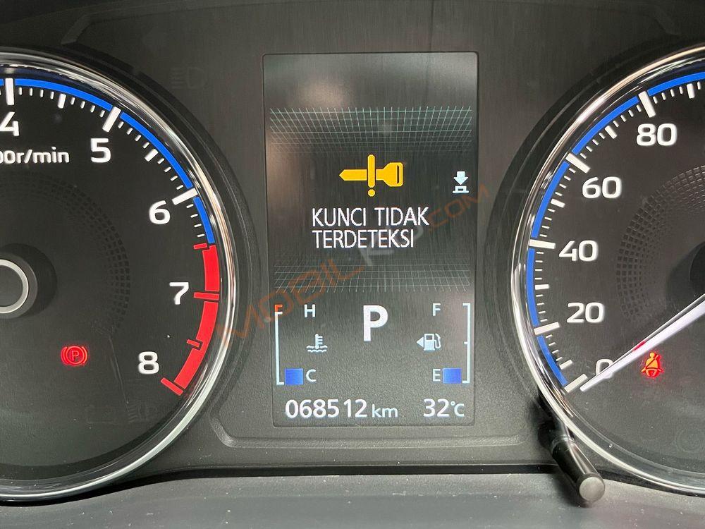 Mobil Mitsubishi Xpander Cross 2021