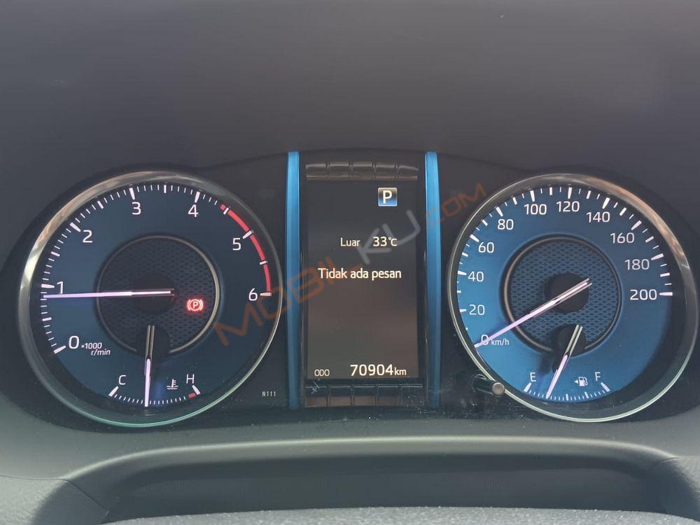 Mobil Toyota Fortuner 2022