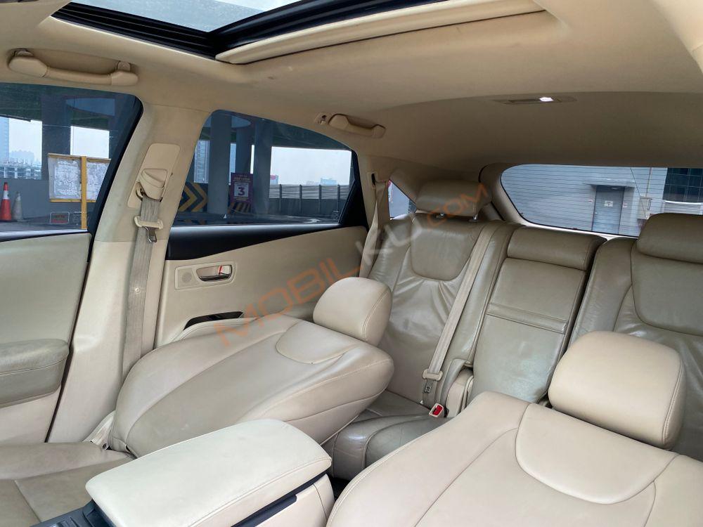 Mobil Lexus RX 2011