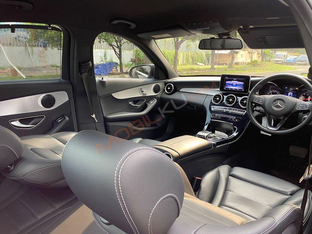 Mobil Mercedes-Benz C-Class 2018