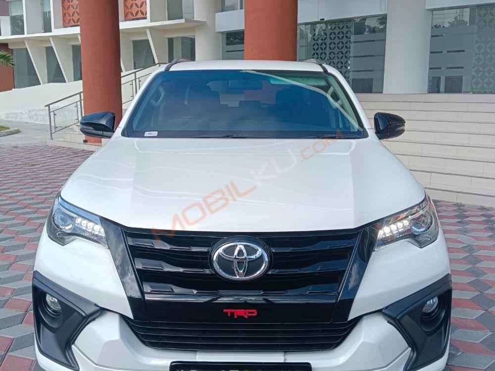 Mobil Toyota Fortuner 2019