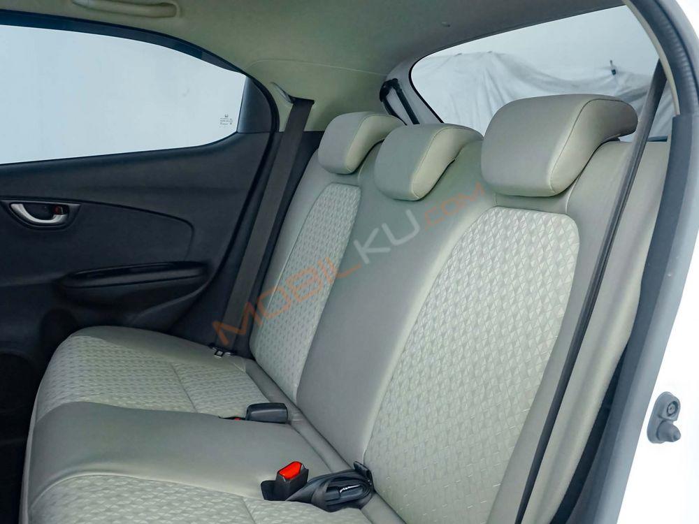 Mobil Honda Brio 2022