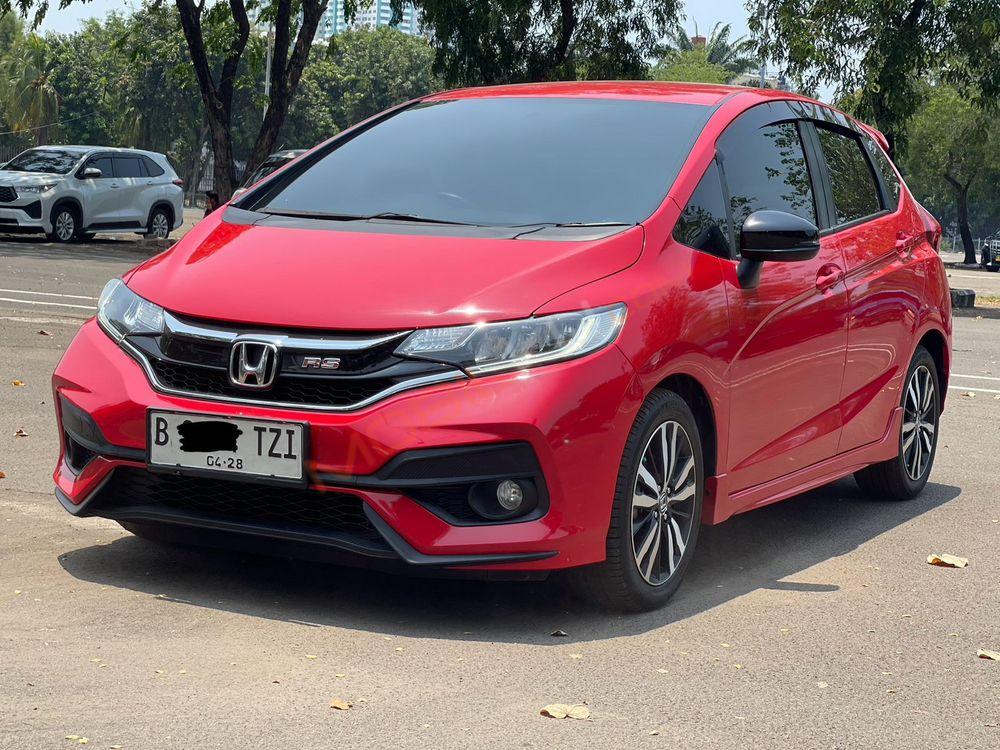 Mobil Honda Jazz 2018