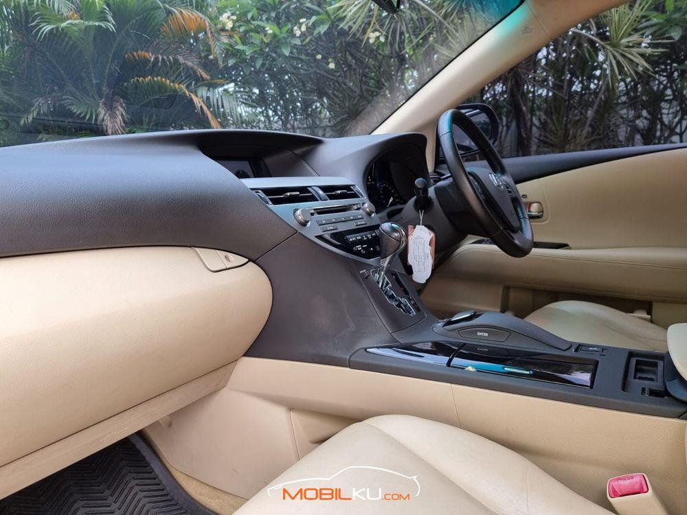 Mobil Lexus RX 2012