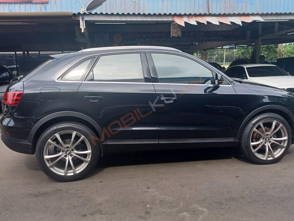 Mobil Audi Q3 2014