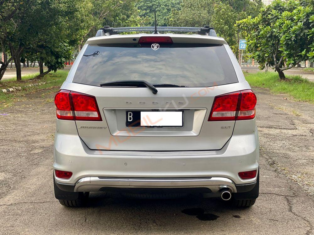 Mobil Dodge Journey 2014