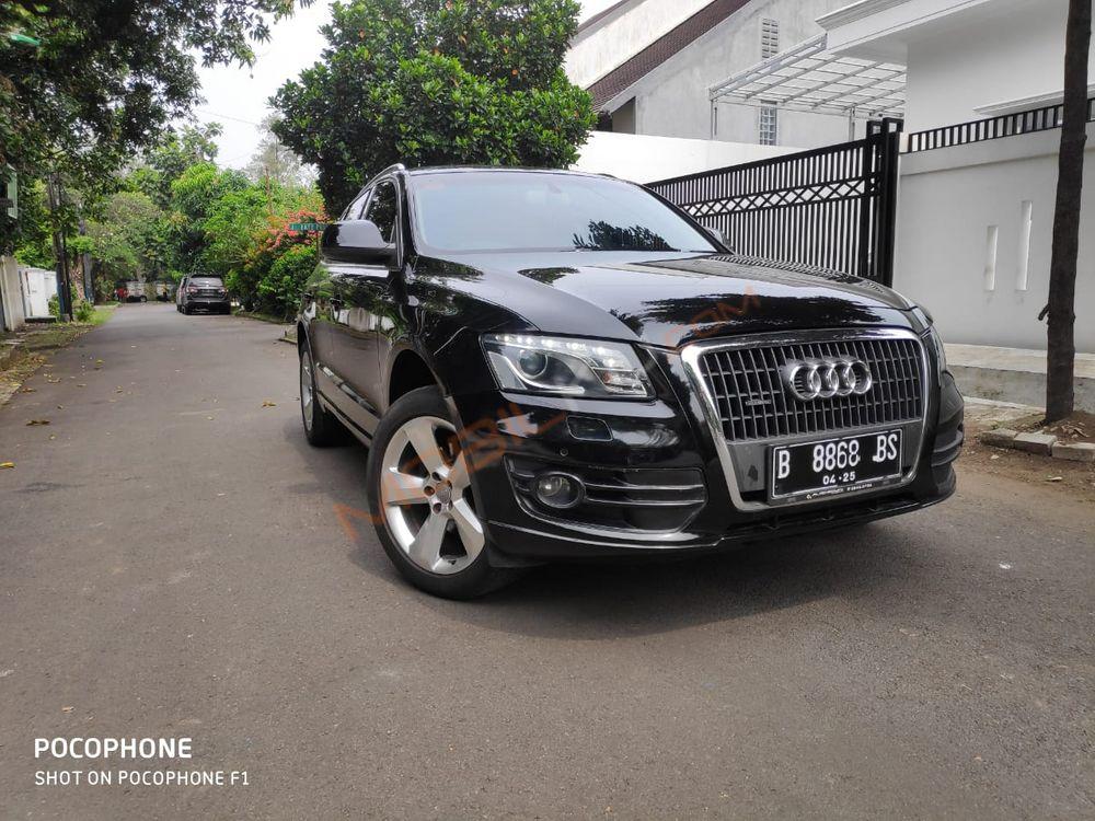 Mobil Audi Q5 2011