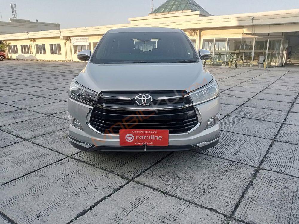 Mobil Toyota Kijang Innova 2019
