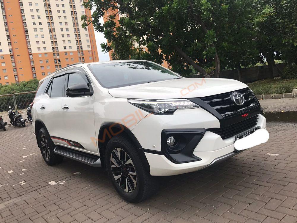 Mobil Toyota Fortuner 2019