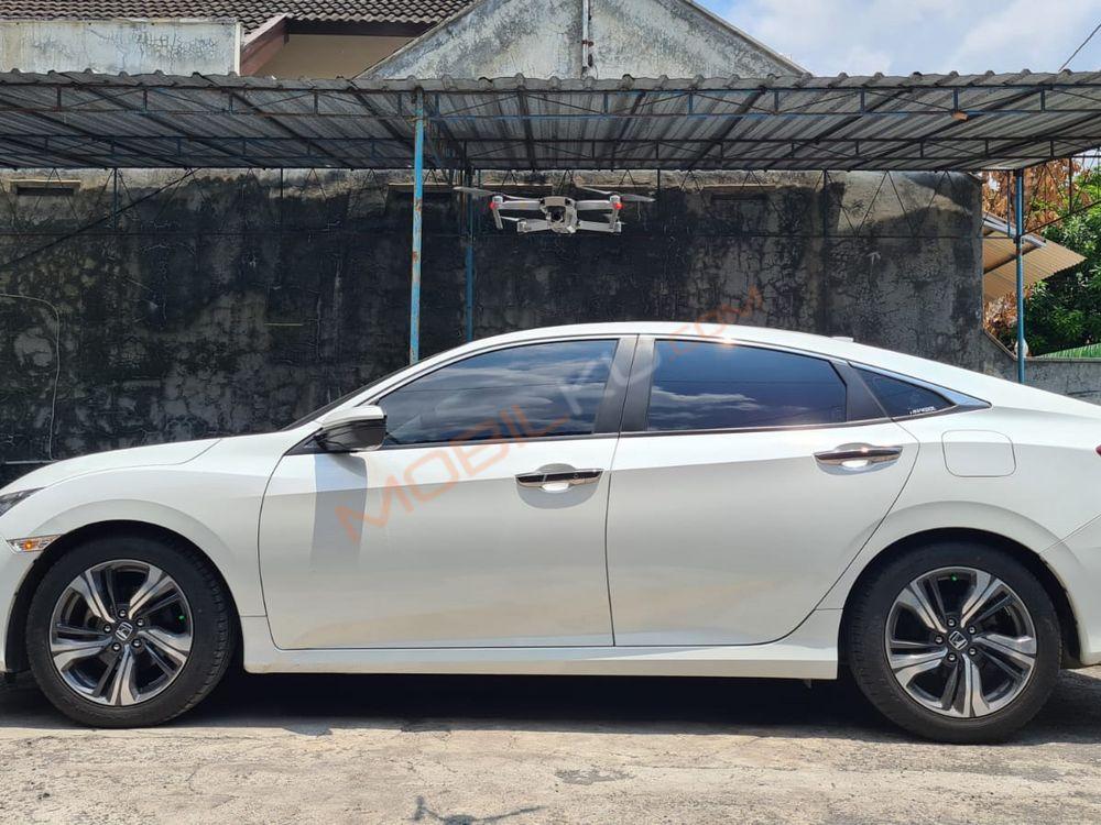 Mobil Honda Civic Sedan 2019