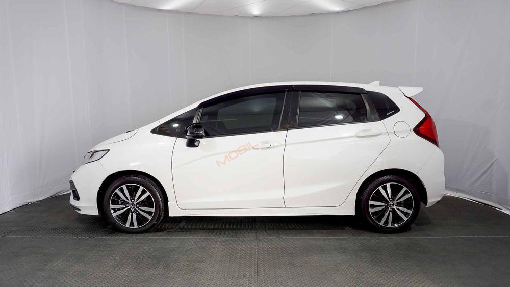 Mobil Honda Jazz 2018