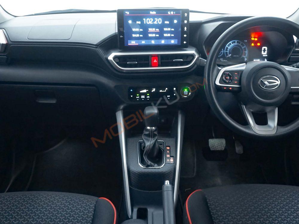 Mobil Daihatsu Rocky 2021